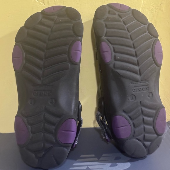 Marvel X Black Panther Crocs All-Terrain Clog 208031-90H Kids Size J 4 - Picture 4 of 6